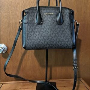 Michael Kors Elegant Black Satchel